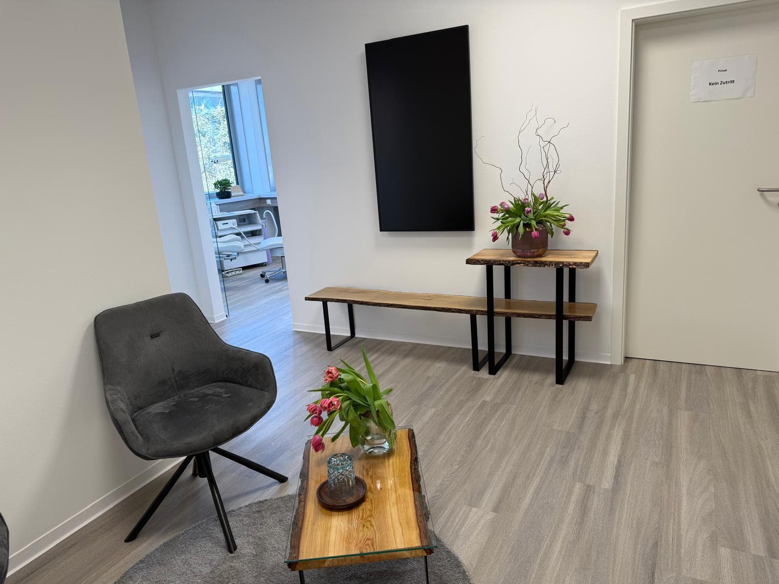 Behandlungsraum der podologischen Praxis in Kassel